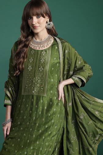Ethnic Motifs Kurta with Trousers & Dupatta