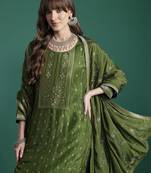 Ethnic Motifs Kurta with Trousers & Dupatta