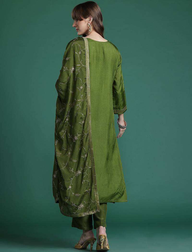 Ethnic Motifs Kurta with Trousers & Dupatta
