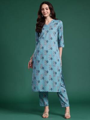 Floral Printed Regular Pure Cotton Kurta with Trousers 4