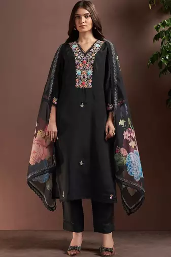 Women Floral Embroidered Regular Thread Work Kurta with Trousers & With Dupatta