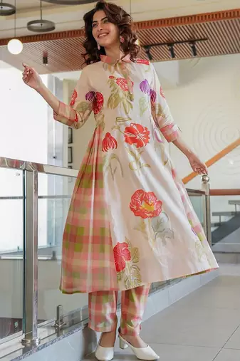 Women Floral Printed Regular Pure Cotton Kurta with Trousers
