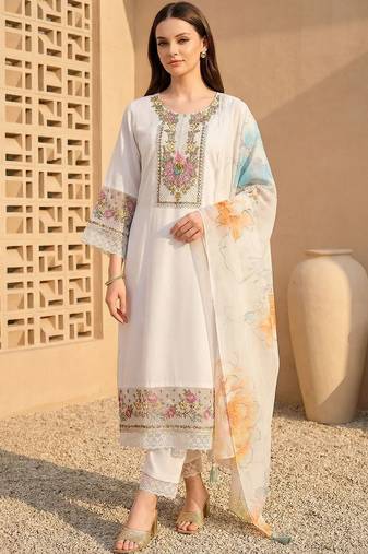 Women Floral Embroidered Regular Thread Work Liva Kurta with Trousers & With Dupatta