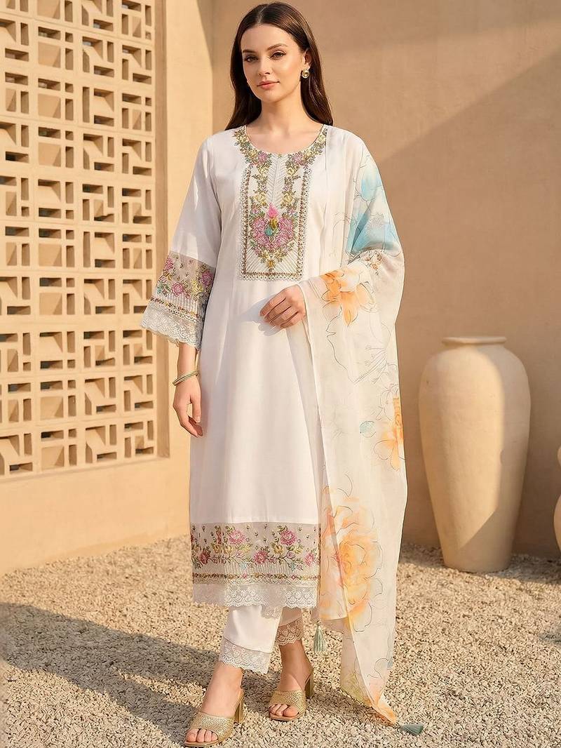 Women Floral Embroidered Regular Thread Work Liva Kurta with Trousers & With Dupatta