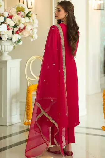 Women Ethnic Motifs Embroidered Regular Kurta with Trousers & With Dupatta