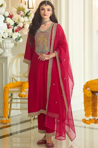 Women Ethnic Motifs Embroidered Regular Kurta with Trousers & With Dupatta