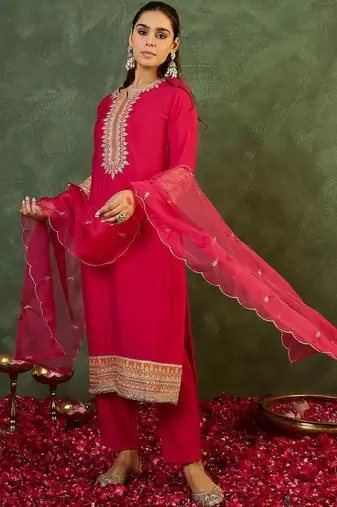 Women Ethnic Motifs Embroidered Gotta Patti Kurta with Trousers & With Dupatta