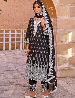 Women Floral Embroidered Regular Pure Cotton Kurta with Trousers & With Dupatta 4