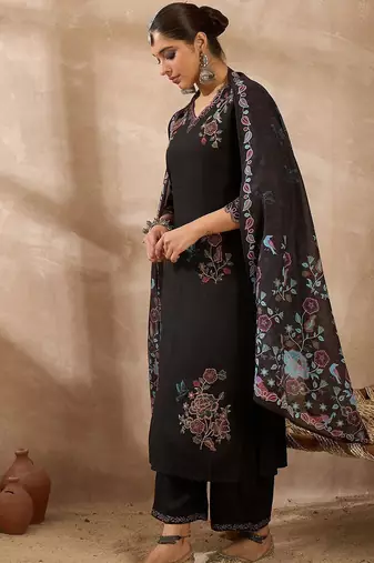 Women Ethnic Motifs Regular Thread Work Kurta with Trousers & With Dupatta