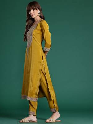 Ethnic Motifs Embroidered Sequinned Kurta with Trousers & With Dupatta 6