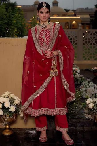Women Ethnic Motifs Embroidered Panelled Kurta with Trousers & With Dupatta