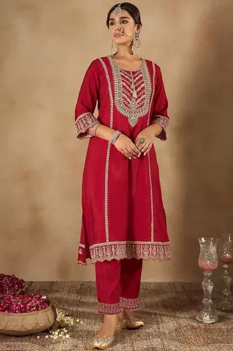 Women Ethnic Motifs Embroidered Panelled Kurta with Trousers & With Dupatta