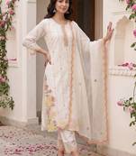 Women Floral Embroidered Regular Mirror Work Kurta with Trousers & With Dupatta