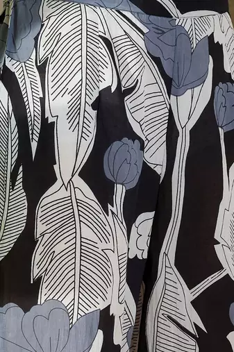 Women Floral Printed Regular Pure Cotton Kurta with Trousers