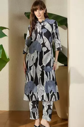 Women Floral Printed Regular Pure Cotton Kurta with Trousers