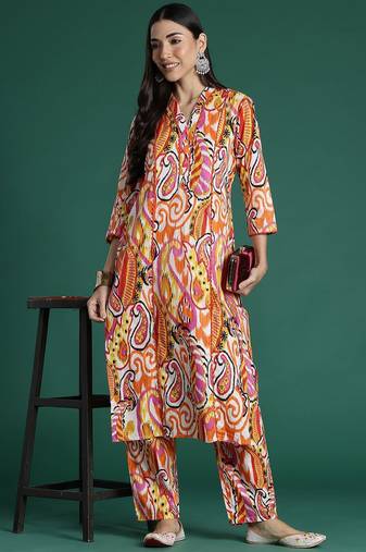 Women Paisley Printed Panelled Pure Cotton Kurta with Trousers