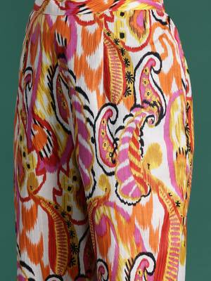 Women Paisley Printed Panelled Pure Cotton Kurta with Trousers 3