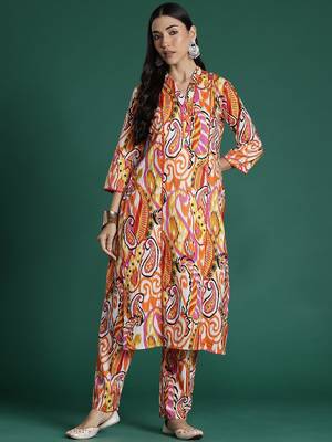 Women Paisley Printed Panelled Pure Cotton Kurta with Trousers 6