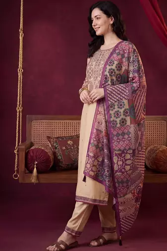 Women Ethnic Motifs Embroidered Regular Thread Work Kurta with Trousers & With Dupatta