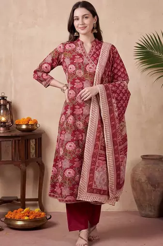 Women Floral Printed Angrakha Pure Cotton Kurta with Trousers & With Dupatta