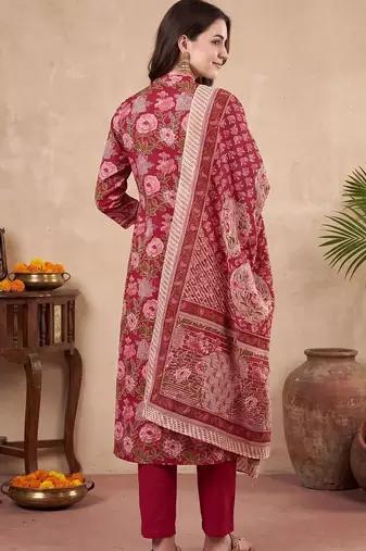 Women Floral Printed Angrakha Pure Cotton Kurta with Trousers & With Dupatta