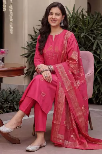Women Ethnic Motifs Embroidered Regular Thread Work Kurta with Trousers & With Dupatta