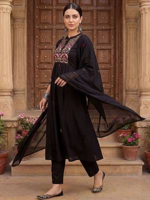 Women Ethnic Motifs Embroidered Regular Thread Work Pure Cotton Kurta with Trousers & With Dupatta 4