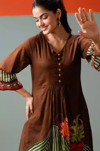 Women Printed Regular Pure Cotton Kurta with Trousers