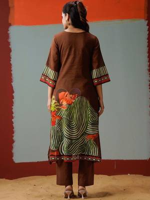 Women Printed Regular Pure Cotton Kurta with Trousers 2