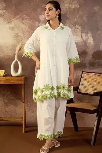 Women Floral Embroidered Regular Thread Work Pure Cotton Kurta with Palazzos