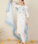 Women Floral Embroidered Regular Thread Work Pure Cotton Kurta with Trousers & With Dupatta