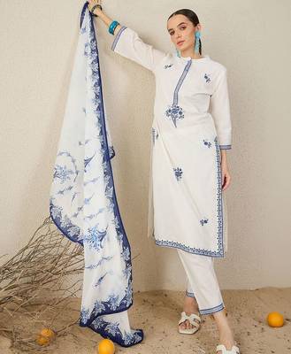 Women Floral Embroidered Regular Thread Work Pure Cotton Kurta with Trousers & With Dupatta 3