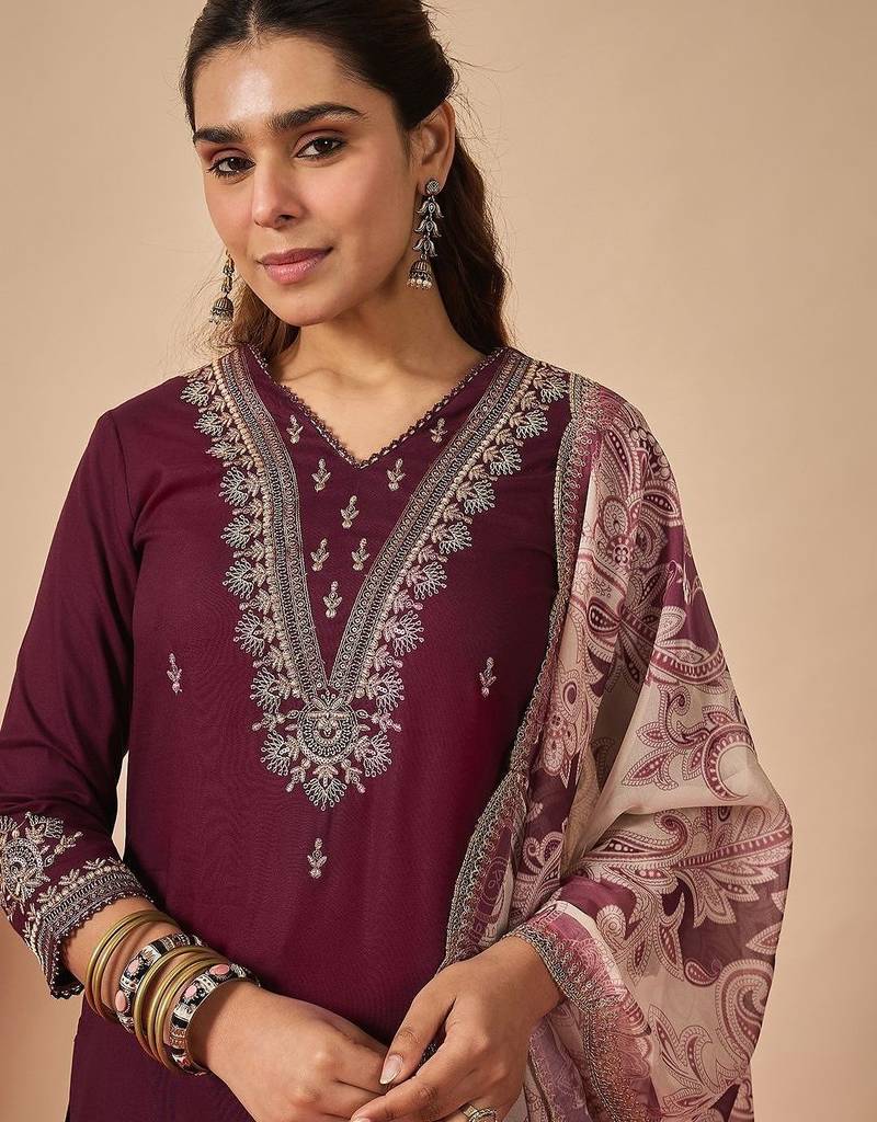 Women Ethnic Motifs Embroidered Regular Thread Work Kurta with Patiala & With Dupatta