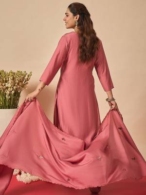 Women Floral Embroidered Regular Thread Work Kurta with Trousers & With Dupatta 5