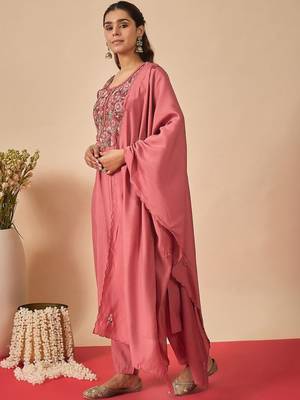 Women Floral Embroidered Regular Thread Work Kurta with Trousers & With Dupatta 7