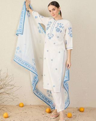 Women Floral Embroidered Regular Thread Work Pure Cotton Kurta with Trousers & With Dupatta 5
