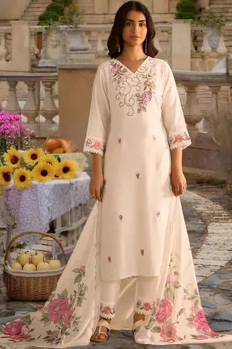 Women Floral Embroidered Regular Thread Work Kurta with Trousers & With Dupatta
