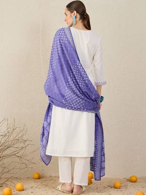 Ethnic Motifs Embroidered Thread Work Pure Cotton Kurta With Trousers & Dupatta 4