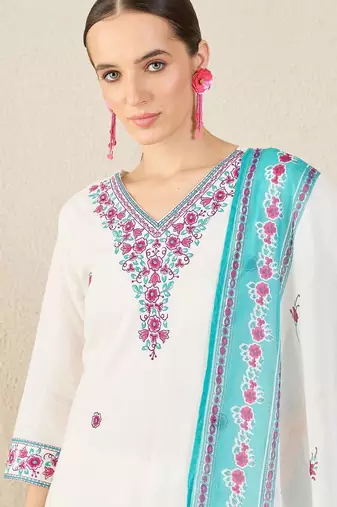 Floral Embroidered Thread Work Pure Cotton V-Neck Kurta With Trouser & Dupatta