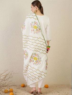 Women Floral Embroidered Regular Thread Work Pure Cotton Kurta with Trousers & With Dupatta 6