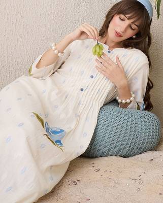 Women Floral Printed Regular Pure Cotton Kurta with Trousers 3
