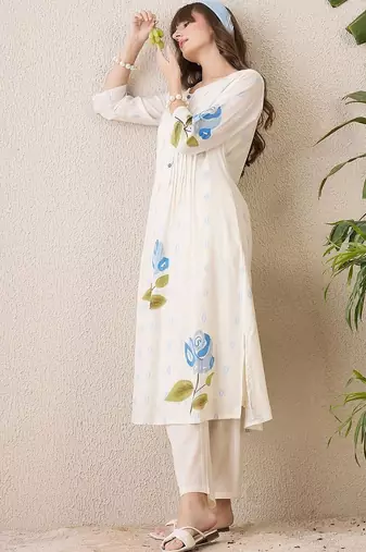 Women Floral Printed Regular Pure Cotton Kurta with Trousers