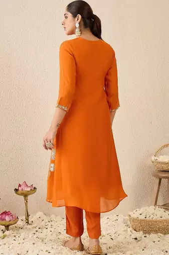 Women Ethnic Motifs Embroidered Regular Kurta with Trousers