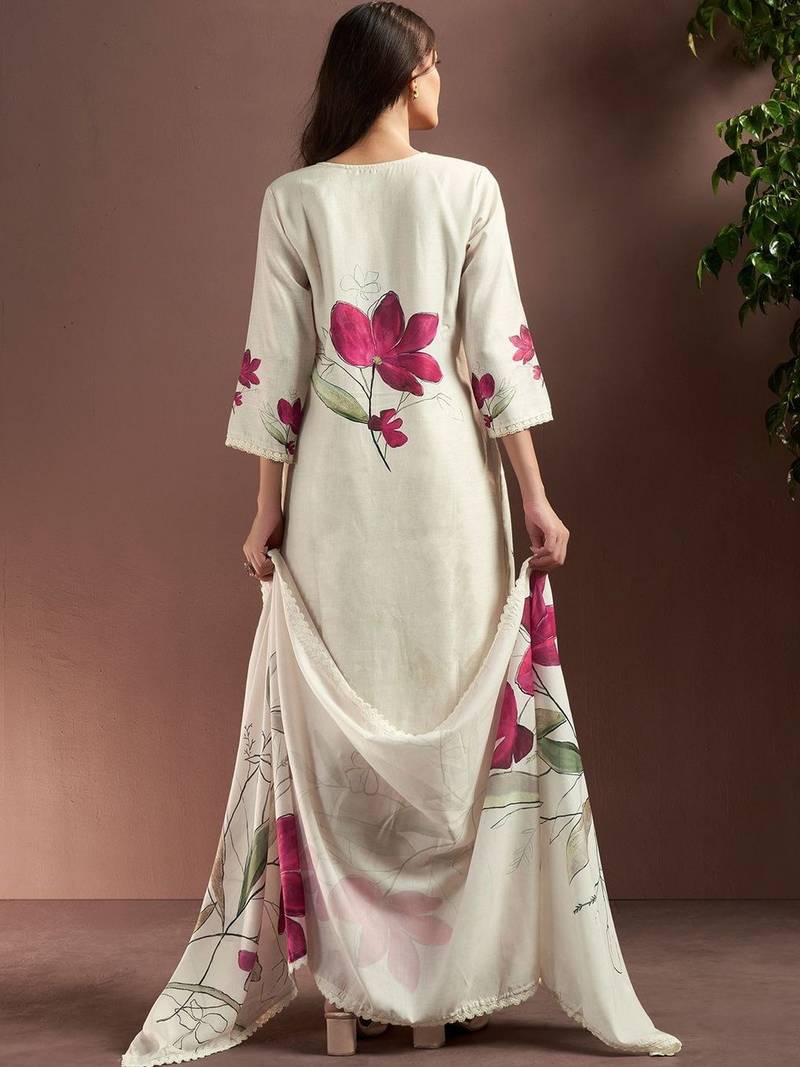 Women Floral Printed Regular Kurta with Trousers & With Dupatta