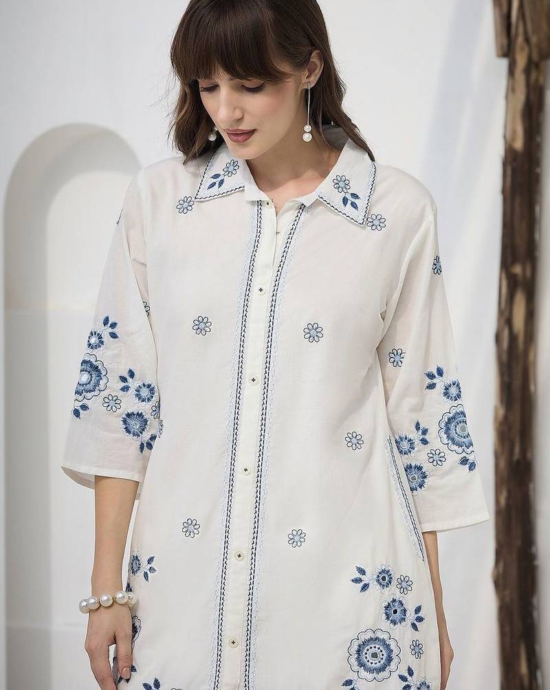 Women Floral Embroidered Regular Thread Work Pure Cotton Kurta with Trousers