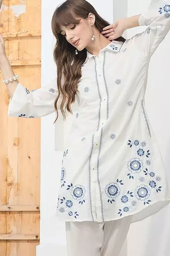 Women Floral Embroidered Regular Thread Work Pure Cotton Kurta with Trousers