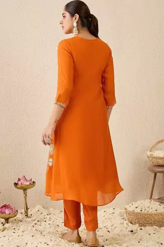 Women Ethnic Motifs Embroidered Regular Kurta with Trousers