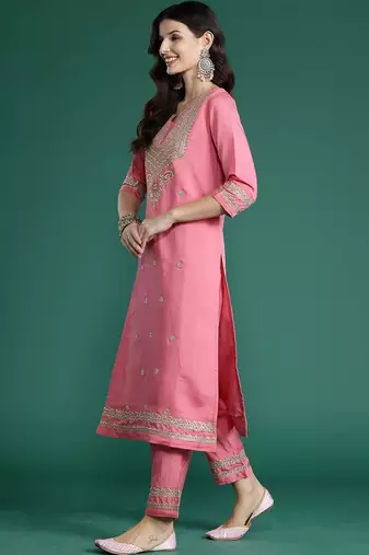 Women Ethnic Motifs Embroidered Regular Kurta with Trousers & With Dupatta