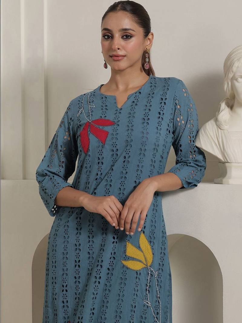 Women Floral Embroidered Regular Thread Work Pure Cotton Kurta with Trousers