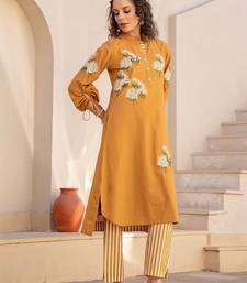 Women Floral Embroidered Regular Thread Work Pure Cotton Kurta with Trousers